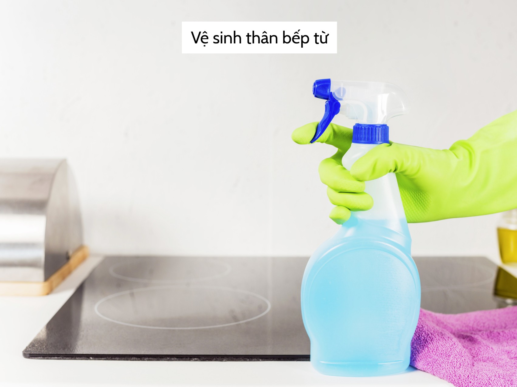 Vệ sinh thân bếp từ